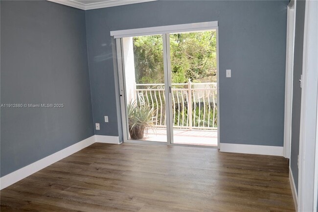 Foto del edificio - 636 NE 63rd St