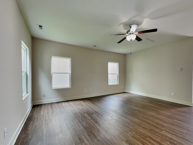 Foto del edificio - 3636 Massey Ridge Ct