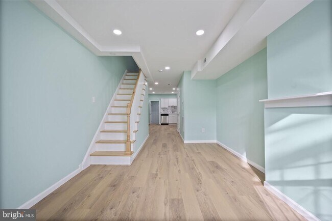Foto del edificio - 1316 McHenry St