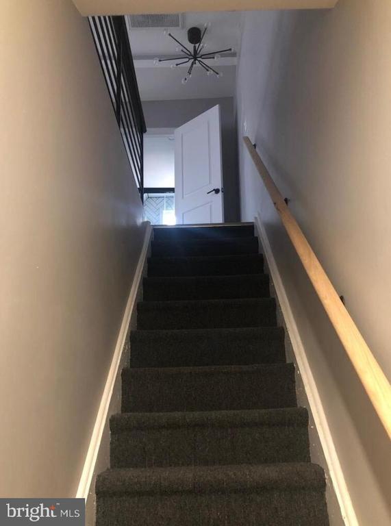 Foto del edificio - 300 D'Arcy Ave