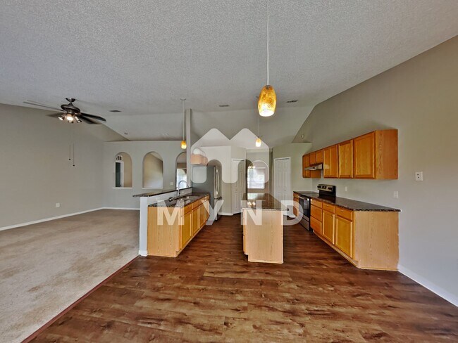 Building Photo - 12552 Gulliver Rd