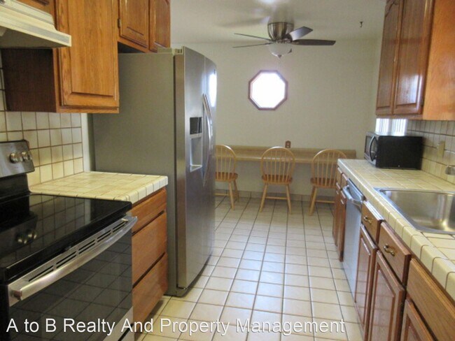 Foto del edificio - 3 br, 1.5 bath House - 2184 Tamie Lane