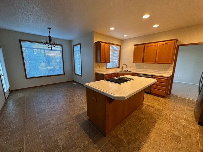 Building Photo - 6153 NW 165th Terrace