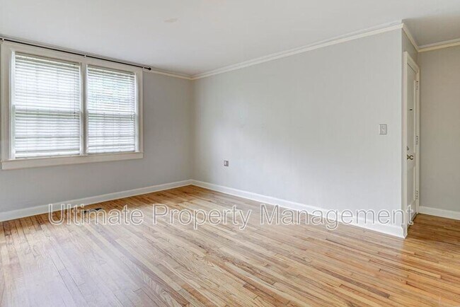 Foto del edificio - 2940 Oleander Dr