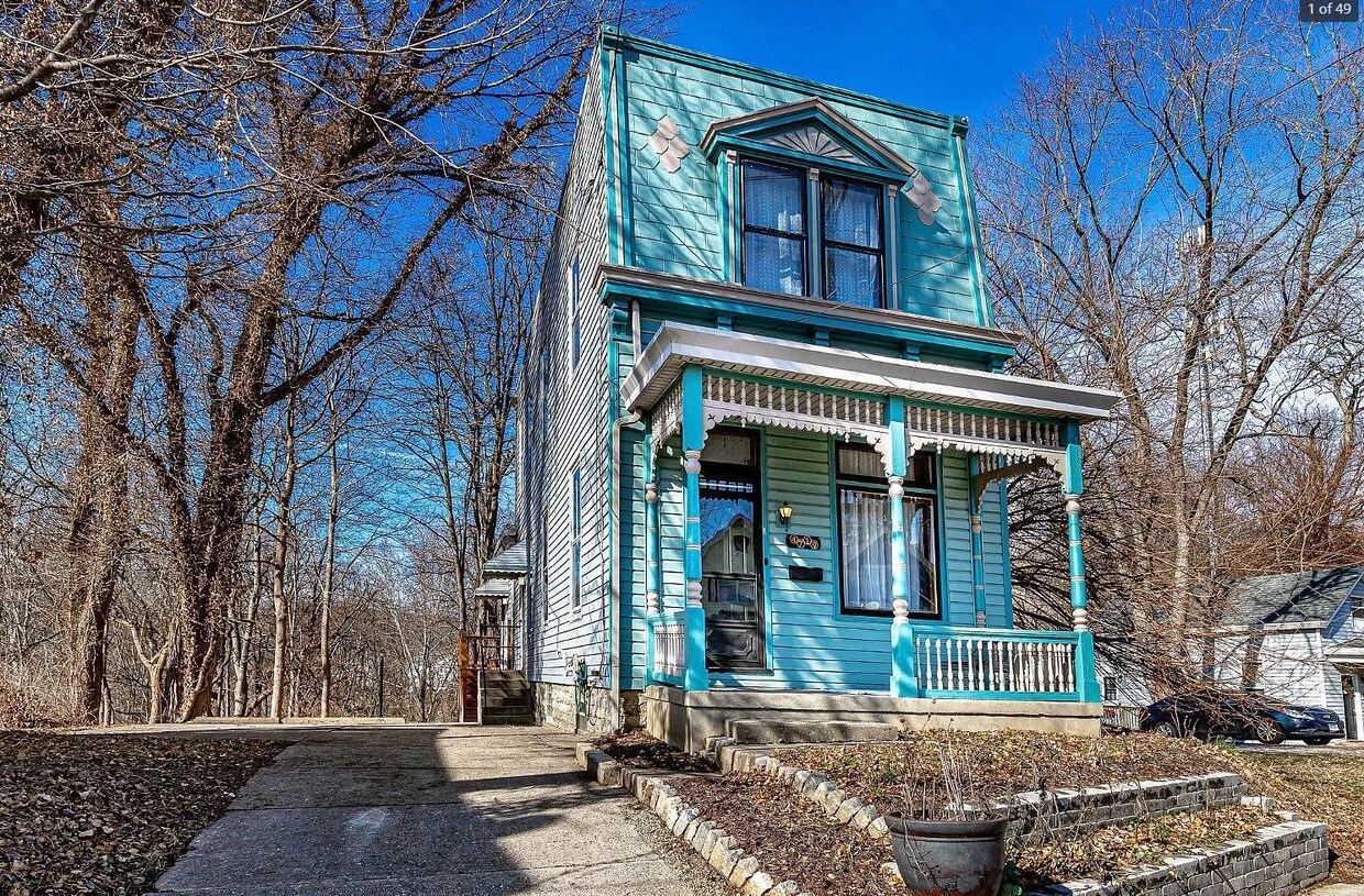 Primary Photo - 4719 Hamilton Ave