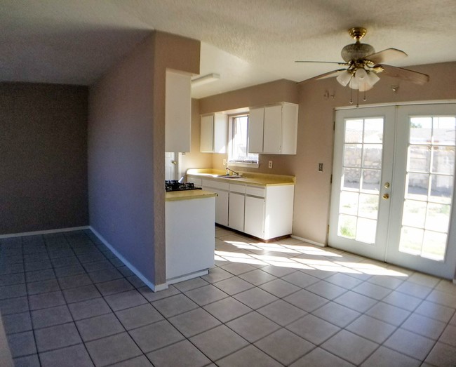 Building Photo - 8408 Baylor Pl