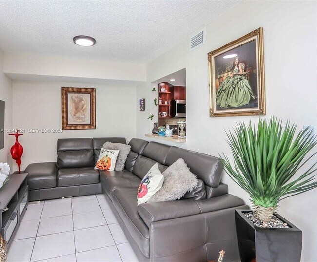 Foto del edificio - 2055 SW 122nd Ave