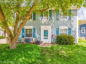 Building Photo - 310 Roe St