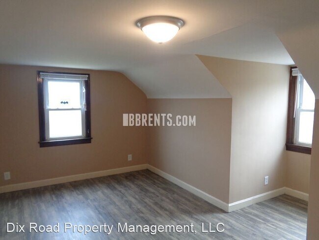Foto del edificio - 4 br, 2.5 bath House - 822 West Seymour Av...