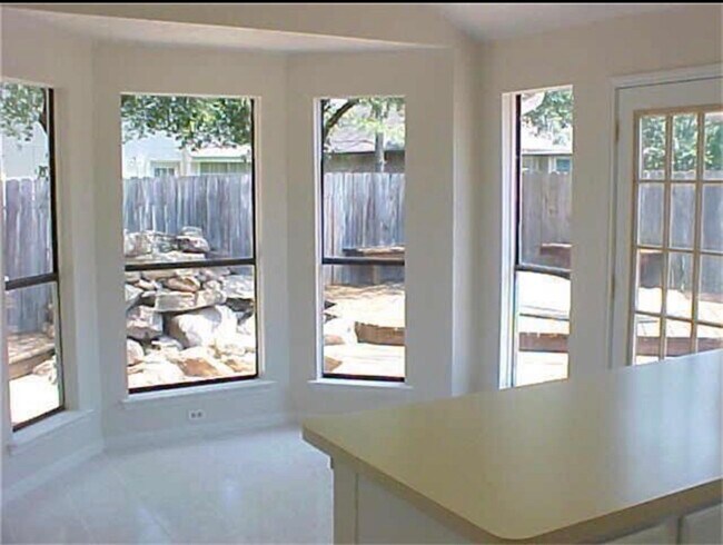 Foto del edificio - 13946 Dentwood Dr