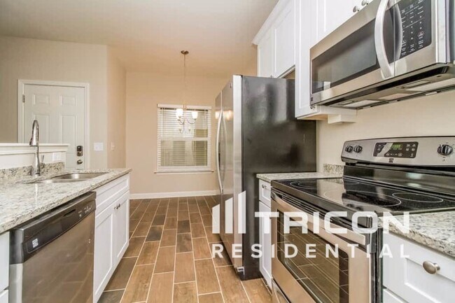 Foto del edificio - 2175 Cason Ln