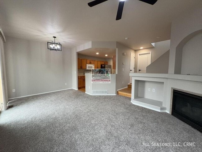 Photo - 7002 Sand Crest Vw- House