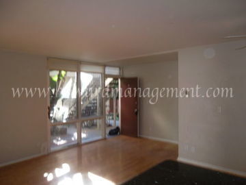 Building Photo - 125 Eastwind St