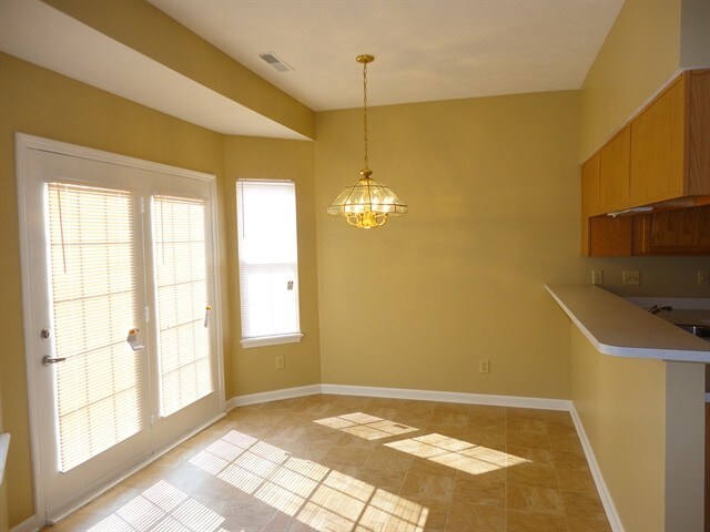 Building Photo - 13905 Brightwater Dr