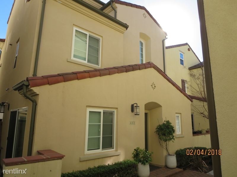 Foto principal - 3 br, 3 bath House - 488 trident maple ter