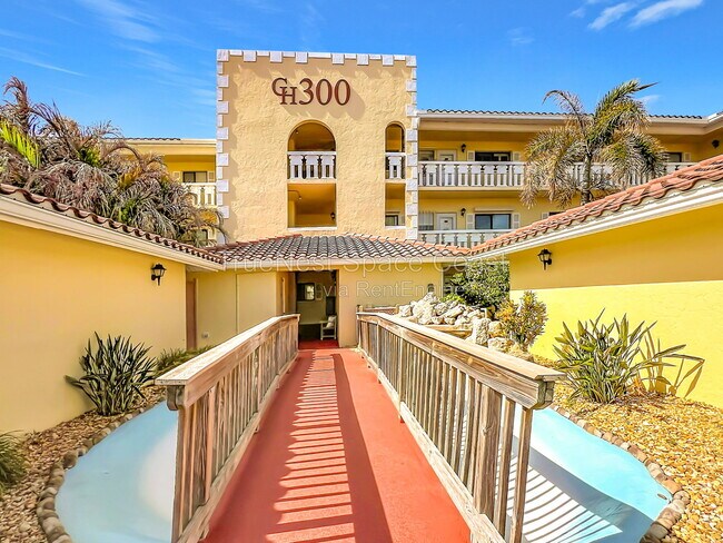 Foto del edificio - 300 S Banana River Blvd