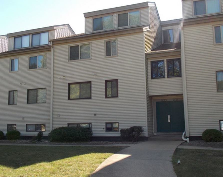 Building - 2123 Melrose Dr
