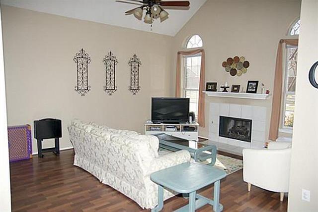 Building Photo - 7900 Squire Ln