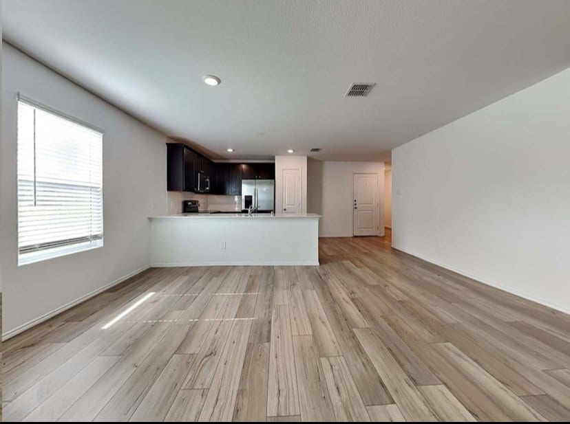 Building Photo - 12022 Picalilli St