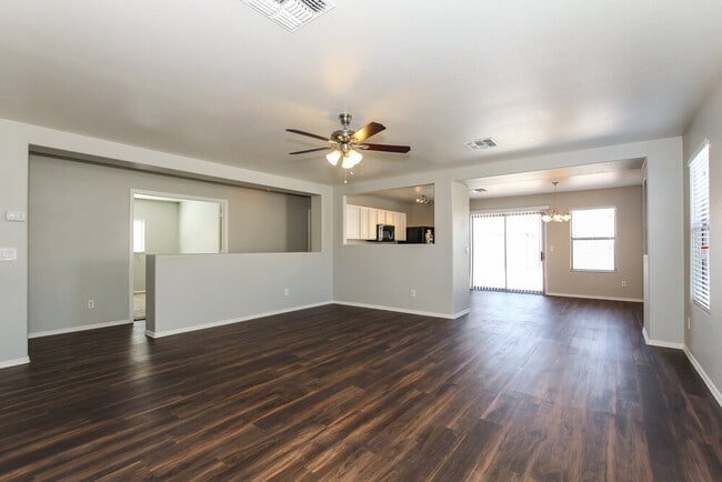 Building Photo - 11502 W Corrine Dr