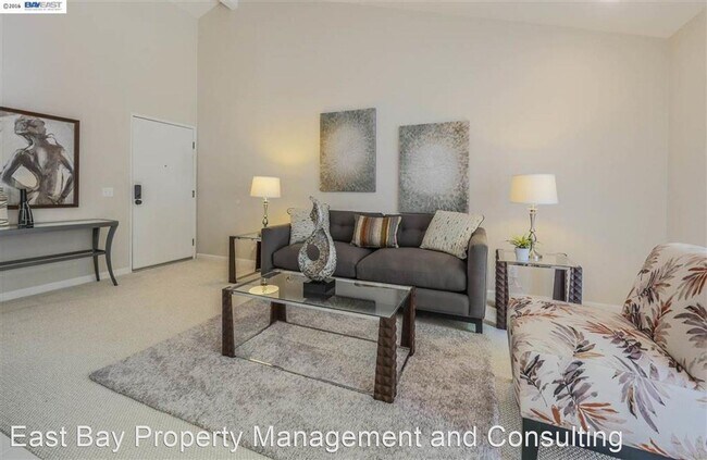 Building Photo - 2 br, 2 bath House - 3518 Knollwood Ter. #204