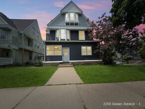 Building Photo - 2200 Grand Ave S