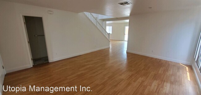 Building Photo - 4 br, 2.5 bath House - 2155 Watercourse St