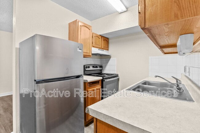 Photo - 483 W Ocean View Ave Apartment