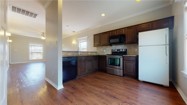 Foto del edificio - 6904 Appomattox Dr