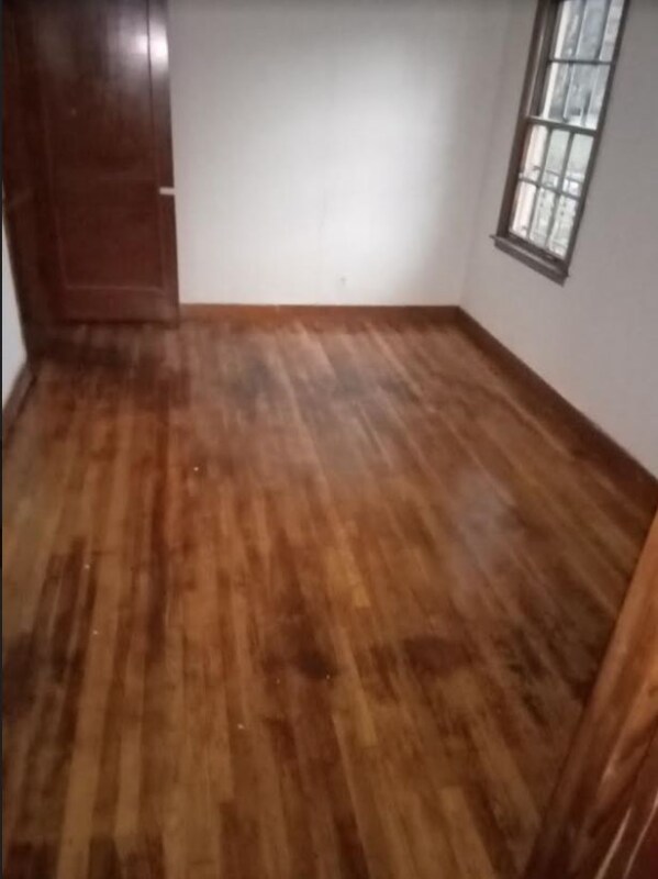 Foto del edificio - 2751 Henley Dr