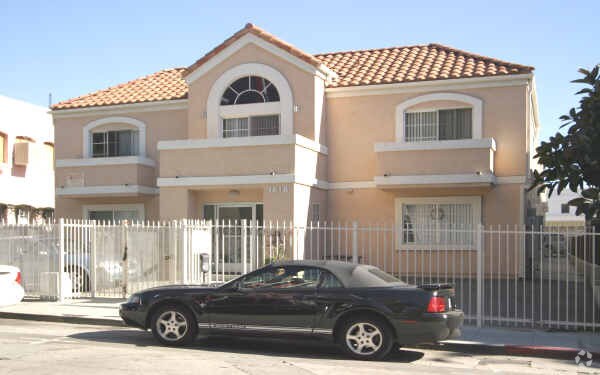 Foto del edificio - Schrader Apartments, LLC