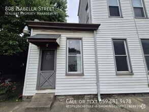 Building Photo - 808 Isabella St