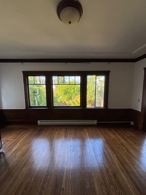 Living room - 344 40th St