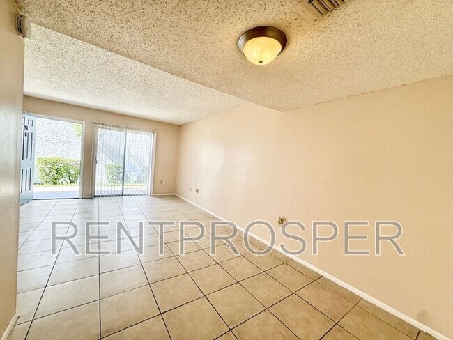 Foto del edificio - 4269 S Semoran Blvd