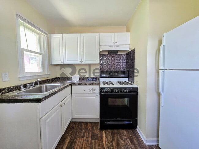 Building Photo - 1150 Willcox St