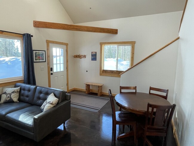 Building Photo - 36112 Murray Lane