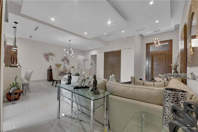 Foto del edificio - 28 Sycamore Ave