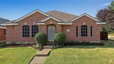 Building Photo - 5025 Boxwood Ln
