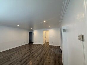 Building Photo - 237 E Anaheim St