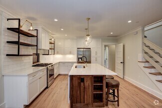Building Photo - 4107 New Hampshire Ave NW
