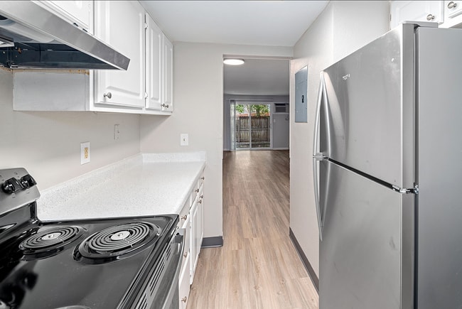 Cocina moderna - ORCHARD FLATS