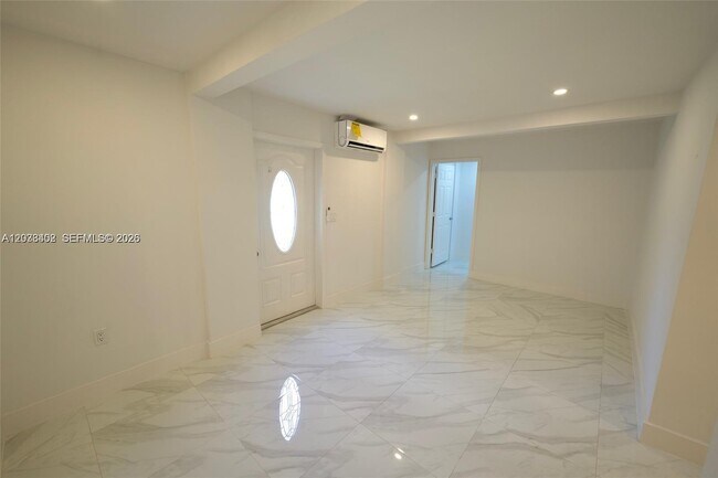 Foto del edificio - 10381 SW 32nd St