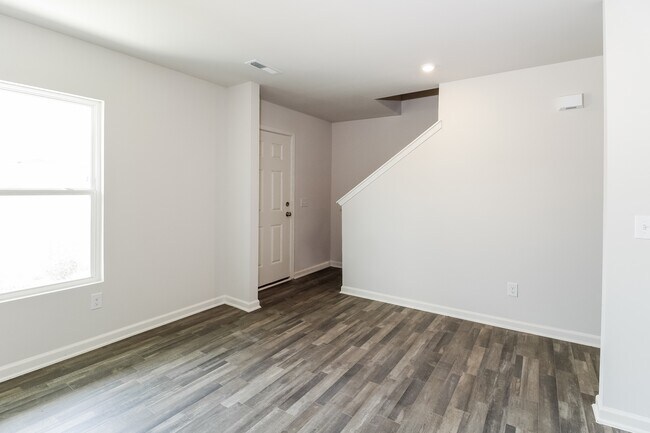 Foto del edificio - 1681 Robins Nest Drive