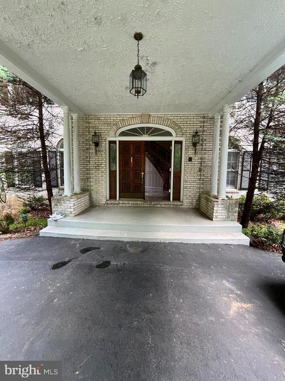 Foto del edificio - 7808 Hill House Ct