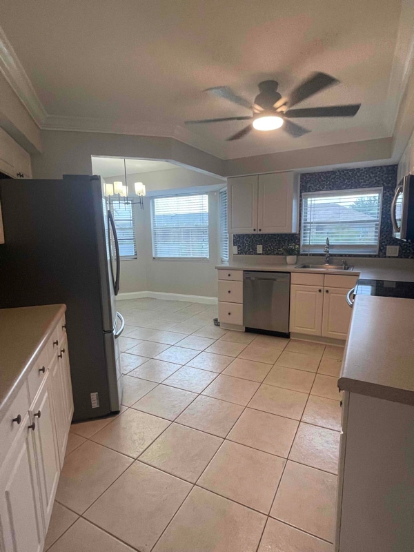 Building Photo - 2292 Oberon Ln