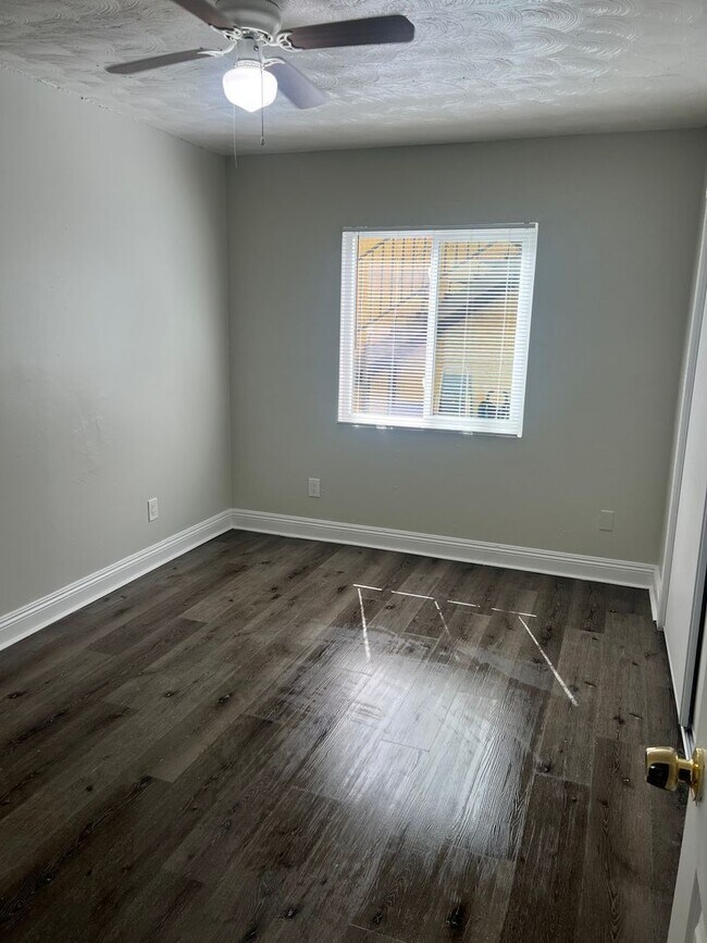Foto del edificio - 3119 W 63rd St
