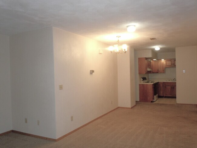 Building Photo - 626 Greenwood Pl