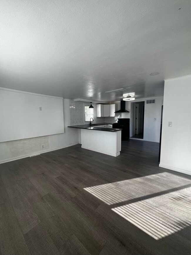 Foto del edificio - 526 Pershing Ave