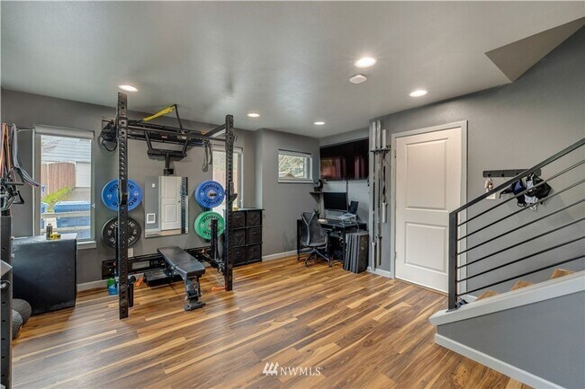Foto del edificio - Spacious New Townhouse with 2 Car Garage a...