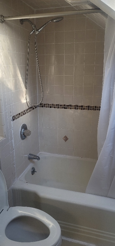 Building Photo - 27 Jackson St